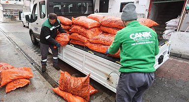 Canik Belediyesi'nden yakacak desteği