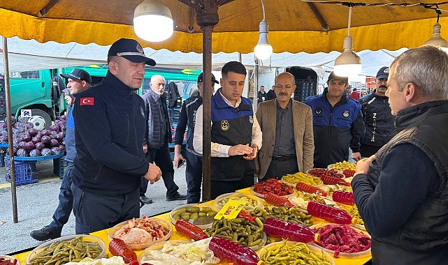 Çayırova'da pazar esnafına fiyat ve tartı denetimi
