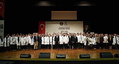 Cerrahpaşa Tıp Fakültesi öğrencileri Bahçelievler'de beyaz önlük giydi