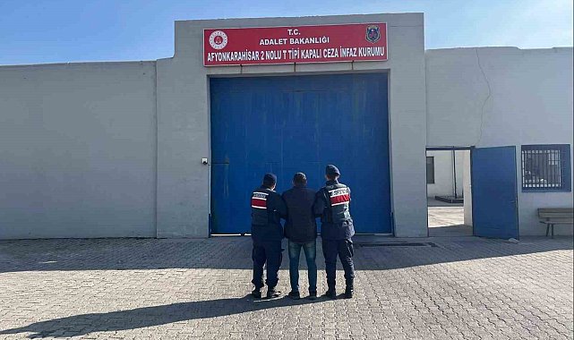 Çeşitli suçlardan aranan 12 kişi tutuklandı
