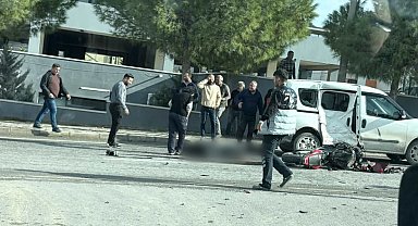 Çeşme'de motosiklet kazası: 1 ölü, 1 yaralı