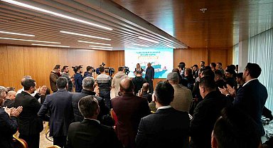 CHP Arnavutköy'de istifa depremi: 2 meclis üyesi ve 100 partili CHP'den istifa etti