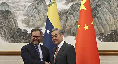 Çin'den Venezuela'ya destek