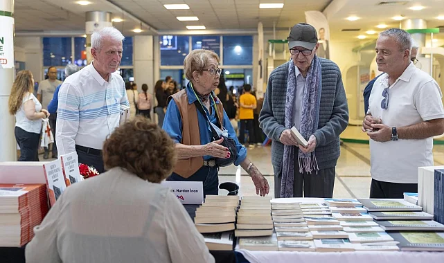 CNR Mersin Kitap Fuarı 'Oku' mottosuyla kitapseverleri buluşturdu