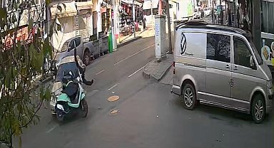 Çorlu'da otomobille motosiklet kafa kafaya çarpıştı: 1 yaralı