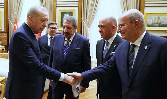 Cumhurbaşkanı Erdoğan, Ankara'nın ekonomi aktörlerini Külliye'de kabul etti