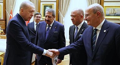 Cumhurbaşkanı Erdoğan, Ankara'nın ekonomi aktörlerini Külliye'de kabul etti