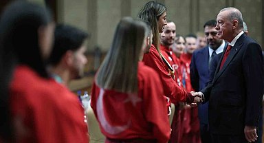 Cumhurbaşkanı Erdoğan: "Sporda da Türkiye Yüzyılı hedeflerimize ulaşmak için büyük bir çaba harcıyoruz"