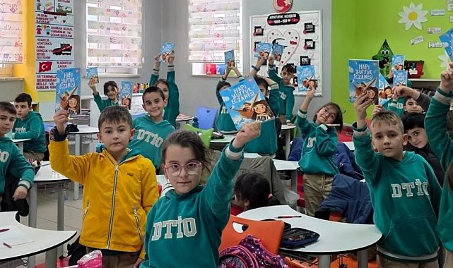 Demirkent TOKİ Ortaokulu'nda "Kitapla Büyüyen Aile" Projesinin ikinci buluşması gerçekleştirildi
