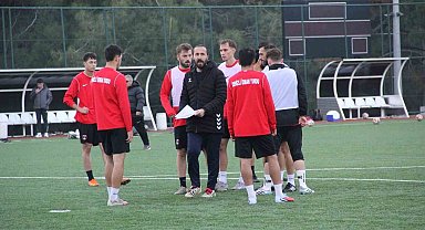 Denizli İdmanyurdu ilk yarının son maçına hazır