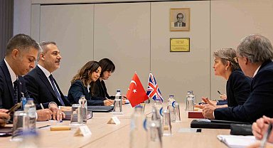 Dışişleri Bakanı Fidan, İngiliz mevkidaşı Cooper ile görüştü