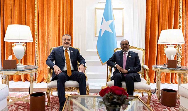 Dışişleri Bakanı Fidan, Somali Cumhurbaşkanı Mahmud ile görüştü