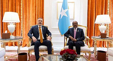Dışişleri Bakanı Fidan, Somali Cumhurbaşkanı Mahmud ile görüştü