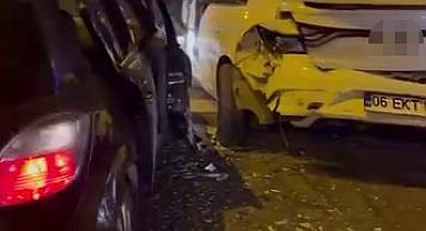 Diyarbakır'da zincirleme trafik kazası: 3 yaralı