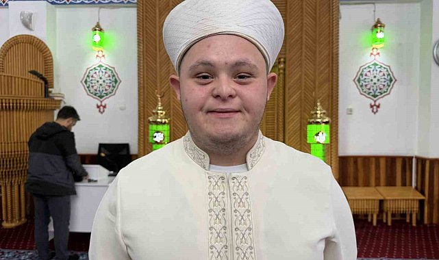 Down sendromlu Fırat'ın camideki vaazı ilgi gördü
