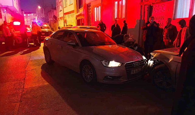 Dur ihtarına uymayan 18 yaşındaki sürücü 5 kilometrelik kovalamaca sonunda yakalandı