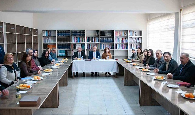 EBYÜ'de sağlık birimlerinin memnuniyet anketleri değerlendirildi