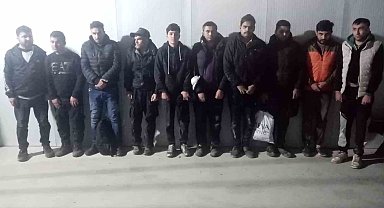 Edirne'de 20 kaçak göçmen sınırda yakalandı