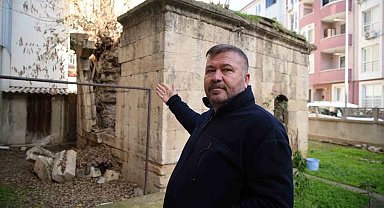 Edirne'de tarihi türbe restore edilmeyi bekliyor