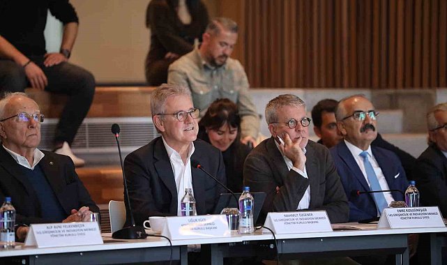 Eğitimciler "Dijital Deneyim Merkezi" için buluştu