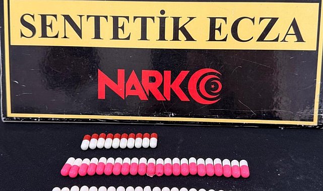 Ekiplerin şüphelendiği şahsın üzerinden uyuşturucu çıktı