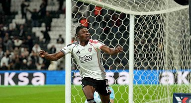 El Bilal Toure gollerine devam ediyor