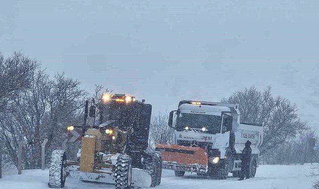 Elazığ'da 510' köy yolu ulaşıma kapandı