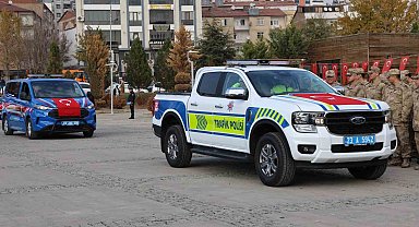 Elazığ'da emniyet ve jandarmaya 84 yeni araç