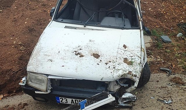 Elazığ'da takla atan otomobilin sürücüsü yaralandı