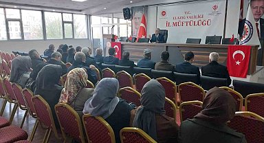 Elazığ'da vaizler bir araya geldi