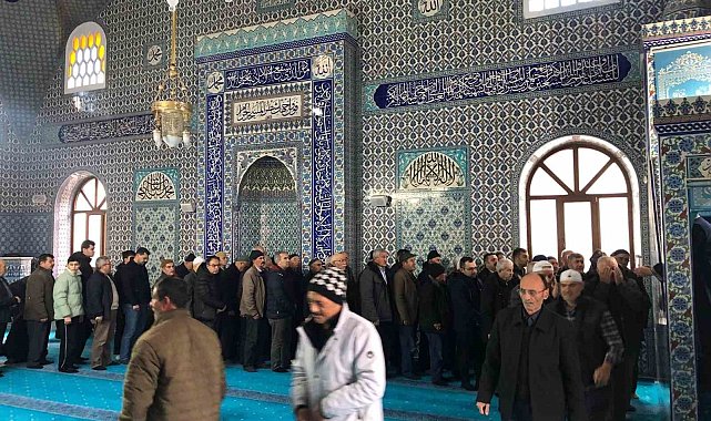 Emet'te Sakal-ı Şerif ziyaretine yoğun ilgi