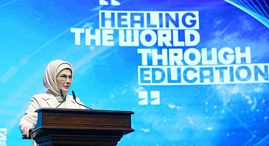 Emine Erdoğan: "İnsanlığın bilimsel ilerleyişinde yepyeni bir çığır açan yapay zeka bir savaş suçlusuna dönüştü"