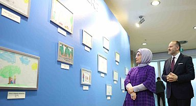 Emine Erdoğan, TRT Uluslararası Çocuk Medyası Zirvesi'ne katıldı