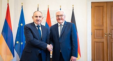Ermenistan Başbakanı Paşinyan, Almanya Cumhurbaşkanı Steinmeier ile görüştü