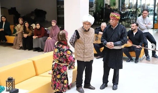 Erzincan'da Kuşaklararası Masal ve Tiyatro buluşması