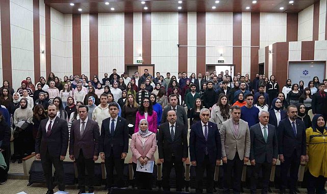 Erzurum'da "Avrupa Birliği Uluslararası İnsani Yardım Ağları" konuşuldu