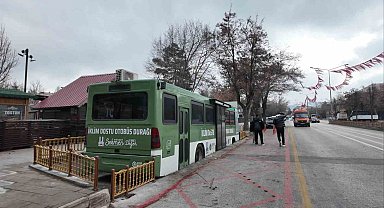Erzurum'daki "Geri Dönüşüm Temalı Otobüs Durağı" projesi ilgi odağı
