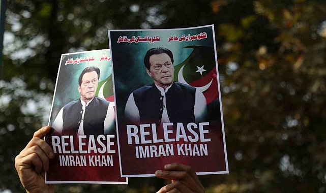 Eski Pakistan Başbakanı Imran Khan ile eşine 17'şer yıl hapis cezası