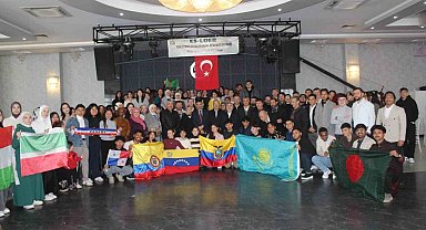 Eskişehir'de 55 ülkeden öğrenci kahvaltı programında buluştu