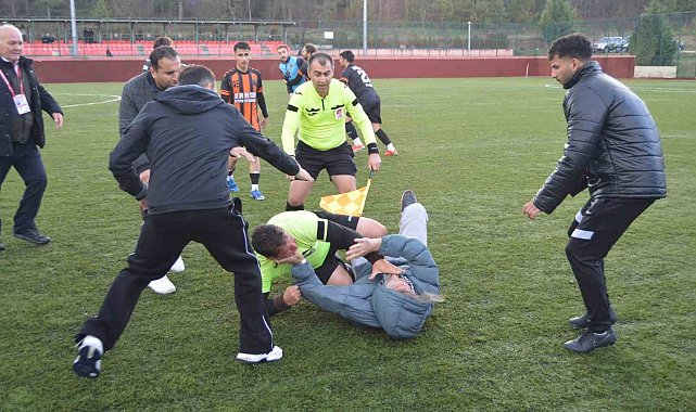 Eskişehir'de hakeme saldırı kameraya yansıdı
