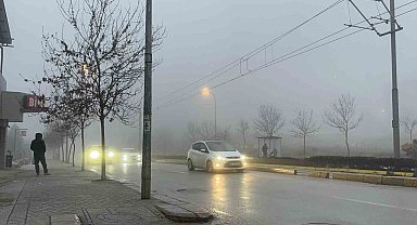 Eskişehir'de sis etkili oldu