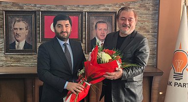 Etimesgut'ta AK Parti'de bayrak değişimi: İlçe başkanlığına Yasin Şankazan atandı