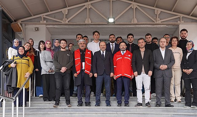 ETÜ'lü gençler ve özel gereksinimli çocuklar renkli etkinliklerle bir araya geldi