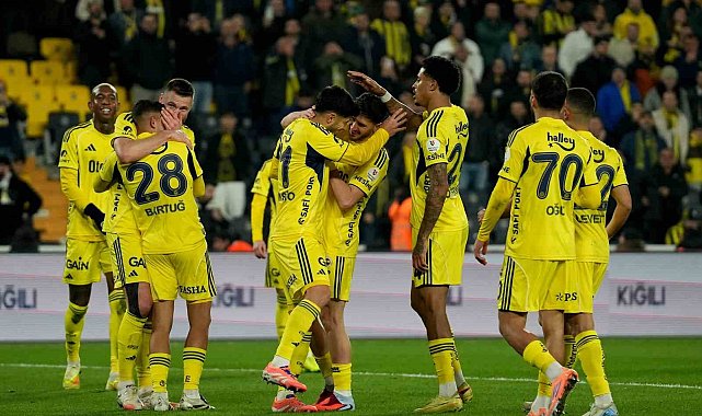 Fenerbahçe, ligde 16. haftayı da namağlup kapattı