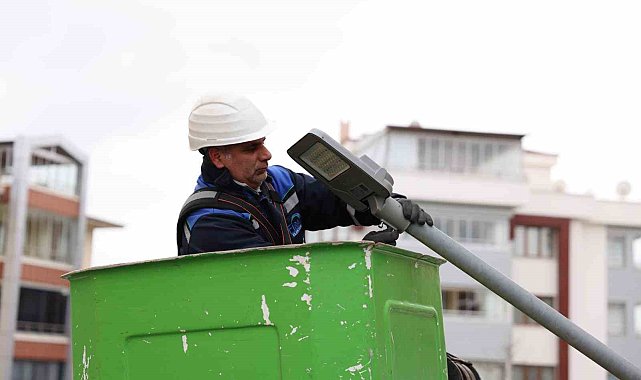 Fırat EDAŞ'tan şehir aydınlatmasına 13 milyon lirayı aşan yatırım