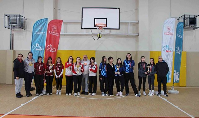 Floor Curling gençler müsabakaları tamamlandı