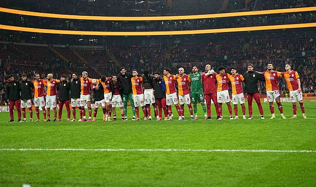 Galatasaray, Trendyol Süper Lig'de ilk yarıyı lider tamamladı