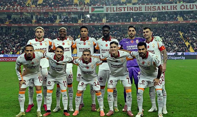 Galatasaray'da 2 değişiklik