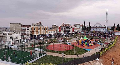 Gaziantep Büyükşehir tarafından yapılan Mithat Paşa Parkı açıldı