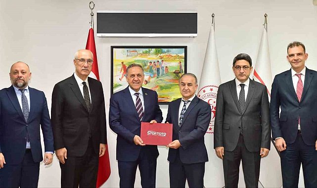 Genç'e 750 kişilik yeni spor salonu